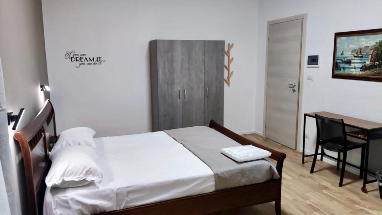 Dimora Rudiae Lecce Bed & Breakfast Eksteriør bilde